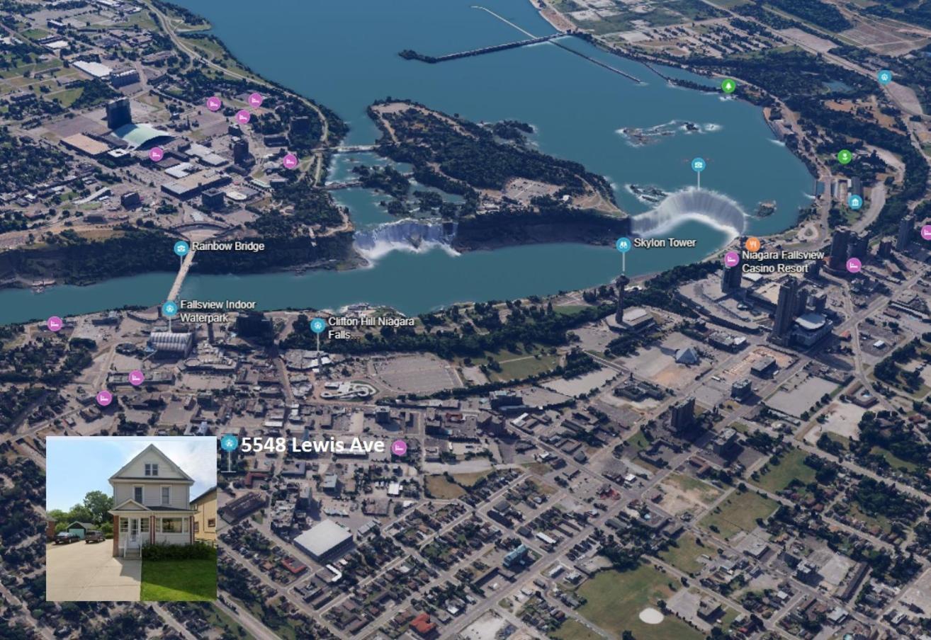 Holiday home Ultra Close To Clifton Hill And The Falls & Wonderful Free Breakfast Delivered Daily Niagara Falls